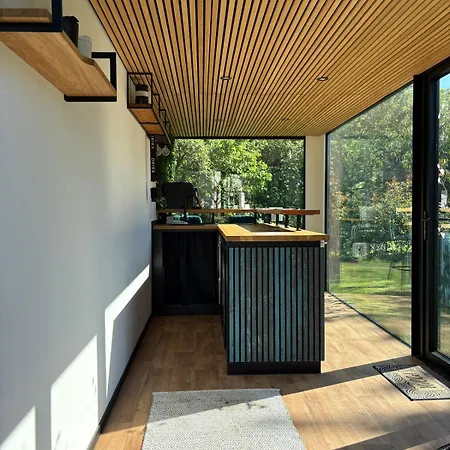 Casa de Férias Luxury Design Tiny House Entlang Der Suedlichen Weinstrasse *