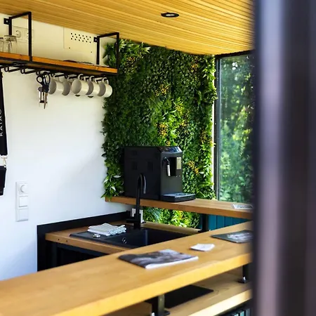 Luxury Design Tiny House Entlang Der Suedlichen Weinstrasse Casa de Férias